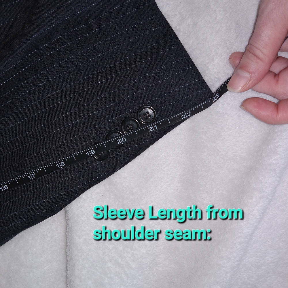 Jos A Bank Black 100% Wool Pinstriped Full Suit Set Blazer Size 38S Pants 32x28 - Picture 10 of 15